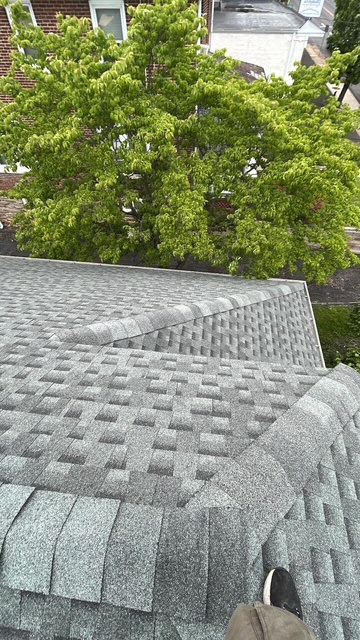 GAF asphalt shingle roof installation in Doylestown, PA