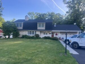 GAF asphalt shingle roof on a home in Newtown, PA by Franco Roofing